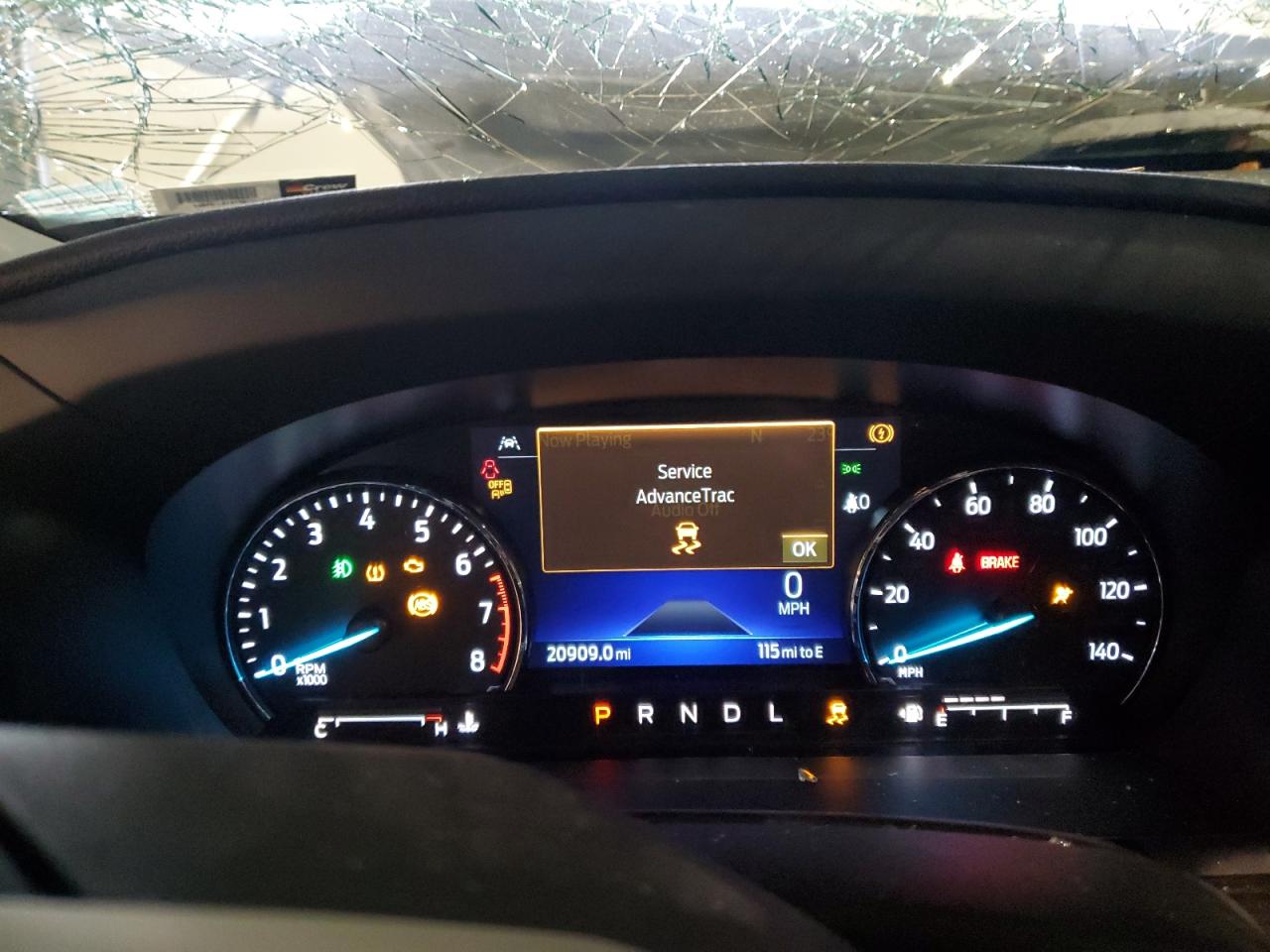 2023 Ford Explorer - Image 9