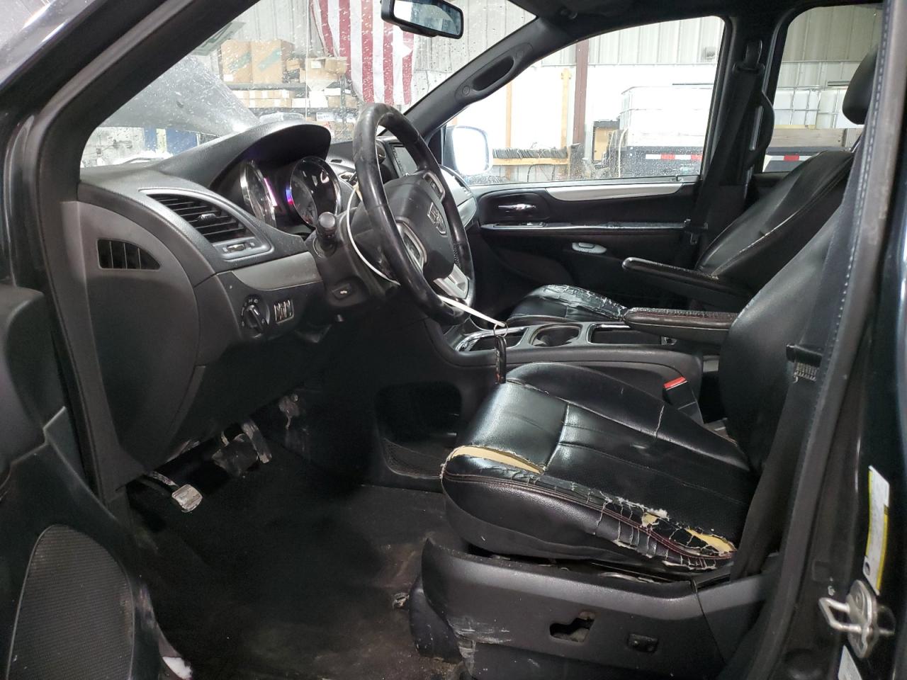 2012 Dodge Caravan - Image 7