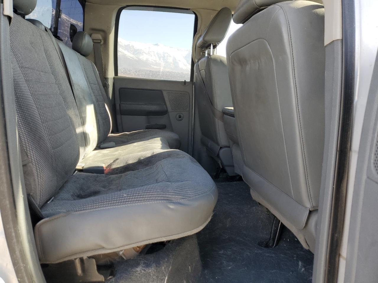 2008 Dodge RAM - Image 10
