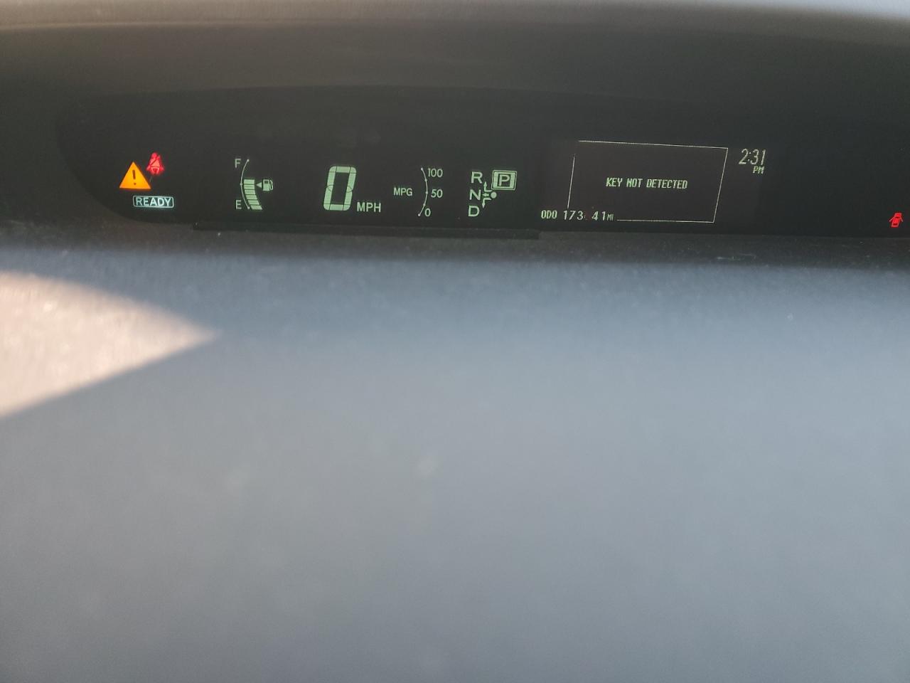 2015 Toyota Prius - Image 9
