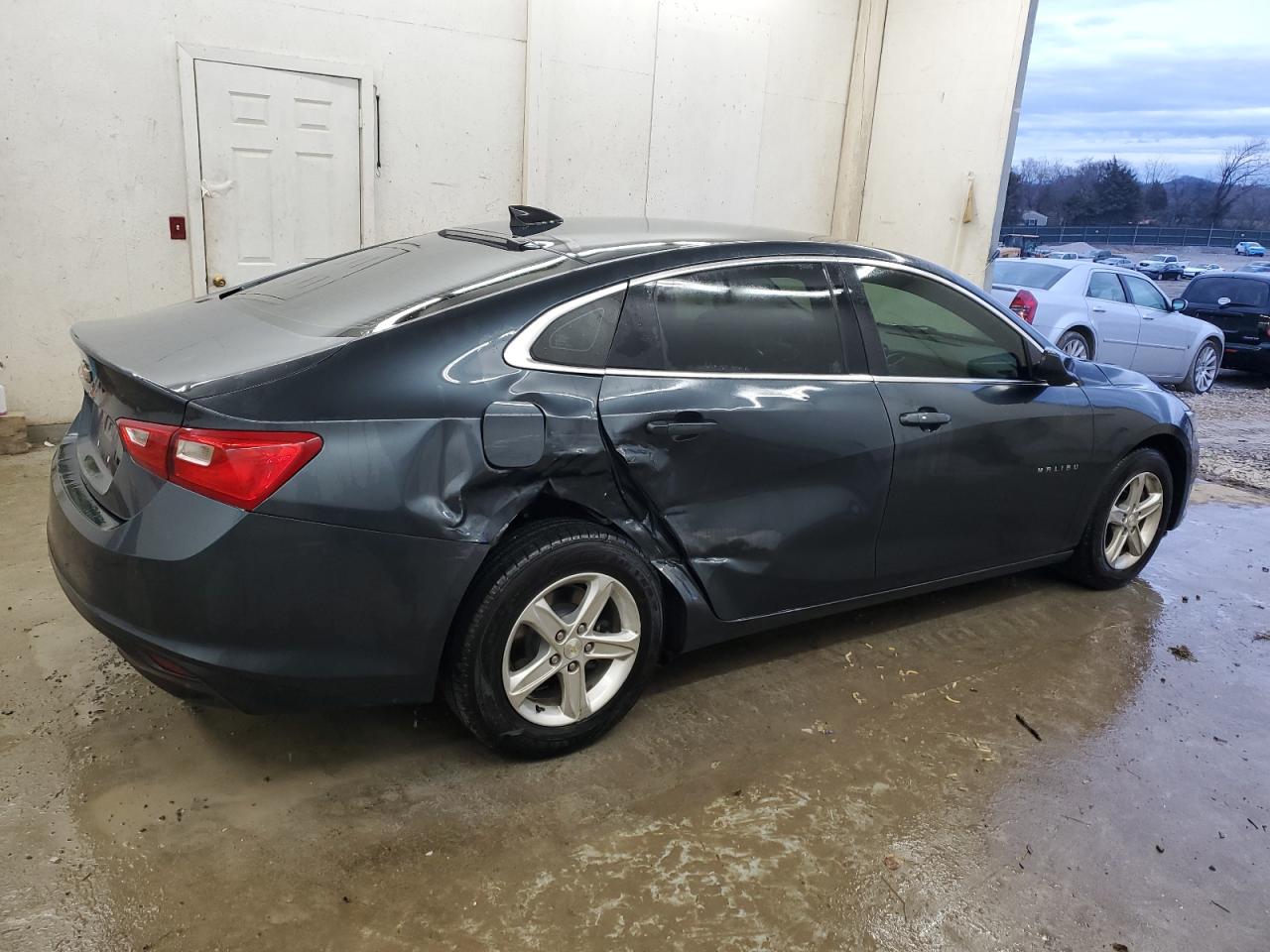 2020 Chevrolet Malibu - Image 3