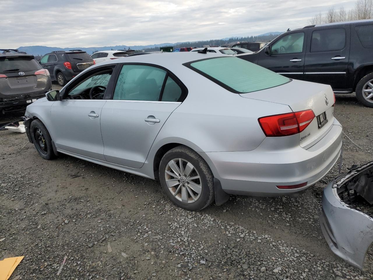 VIN 3VWD17AJ8FM225364 2015 VOLKSWAGEN JETTA no.2