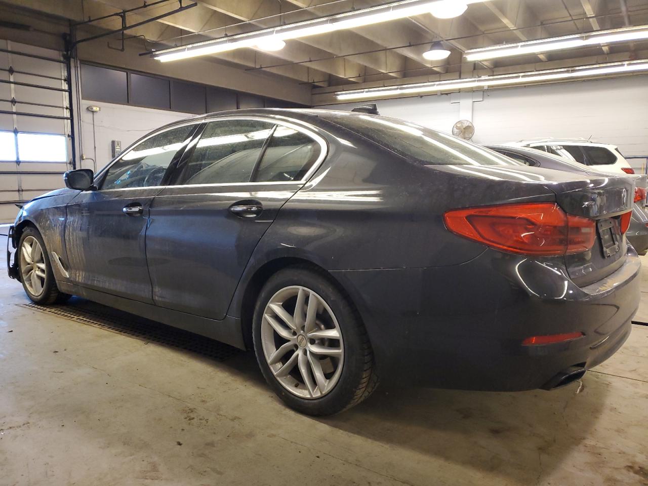 2017 BMW 5er - Image 2