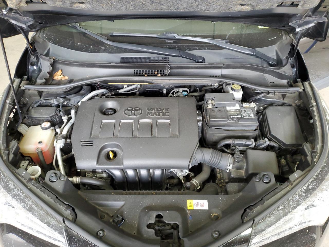 2018 Toyota C-HR - Image 13