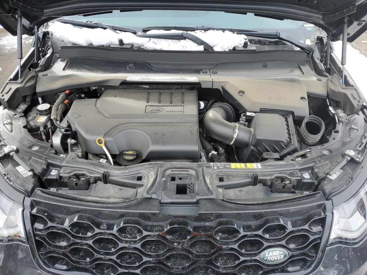 2024 Land Rover Discovery - Image 11