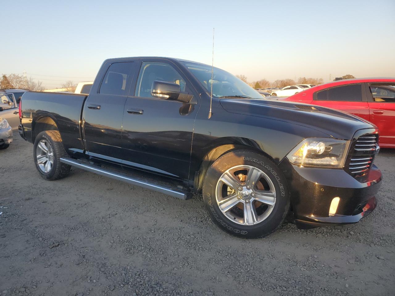 2014 RAM 1500 - Image 4