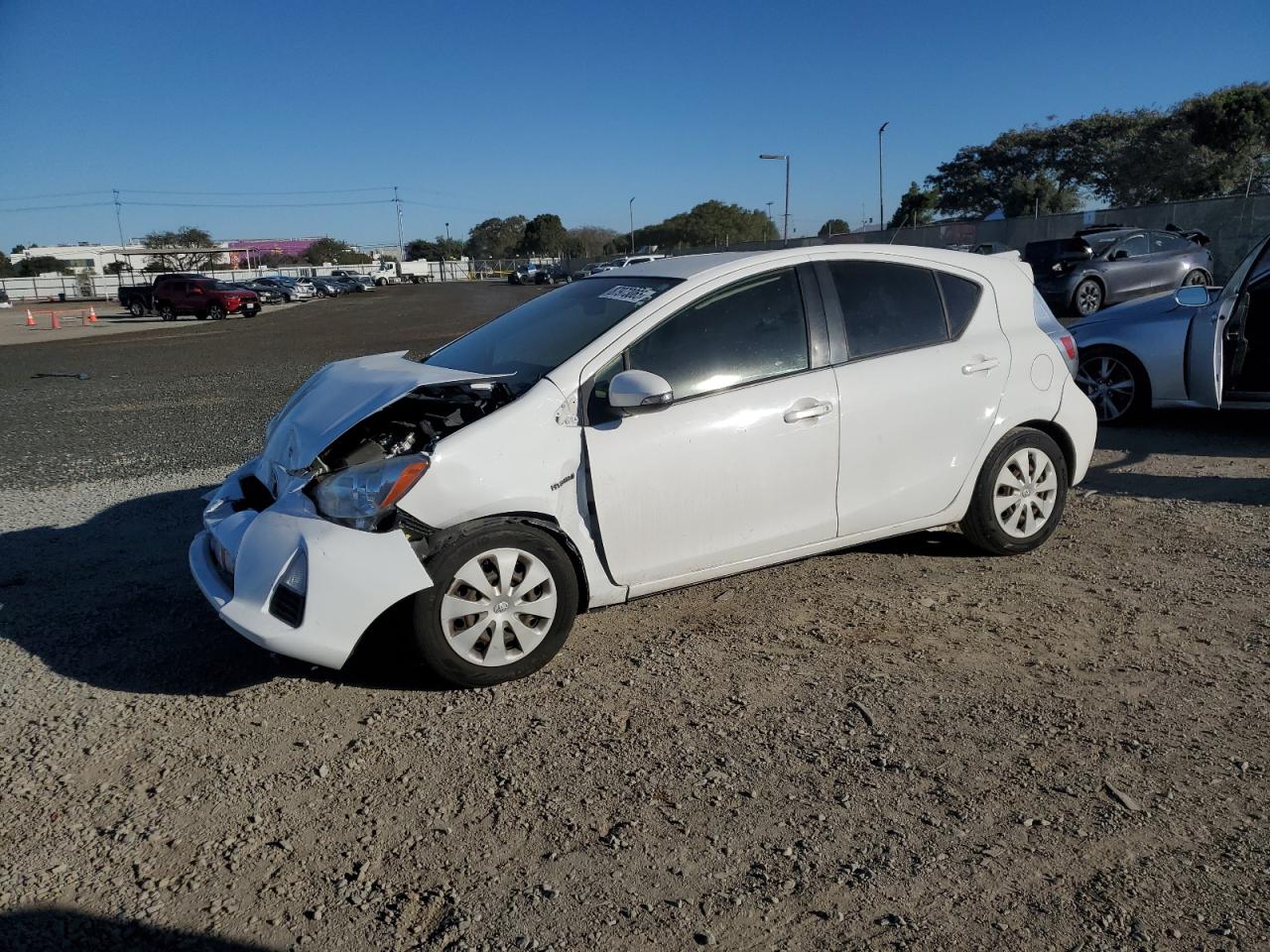 VIN JTDKDTB37D1058290 2013 TOYOTA PRIUS no.1