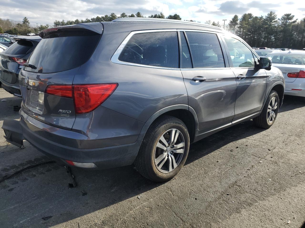 2018 Honda Pilot - Image 3