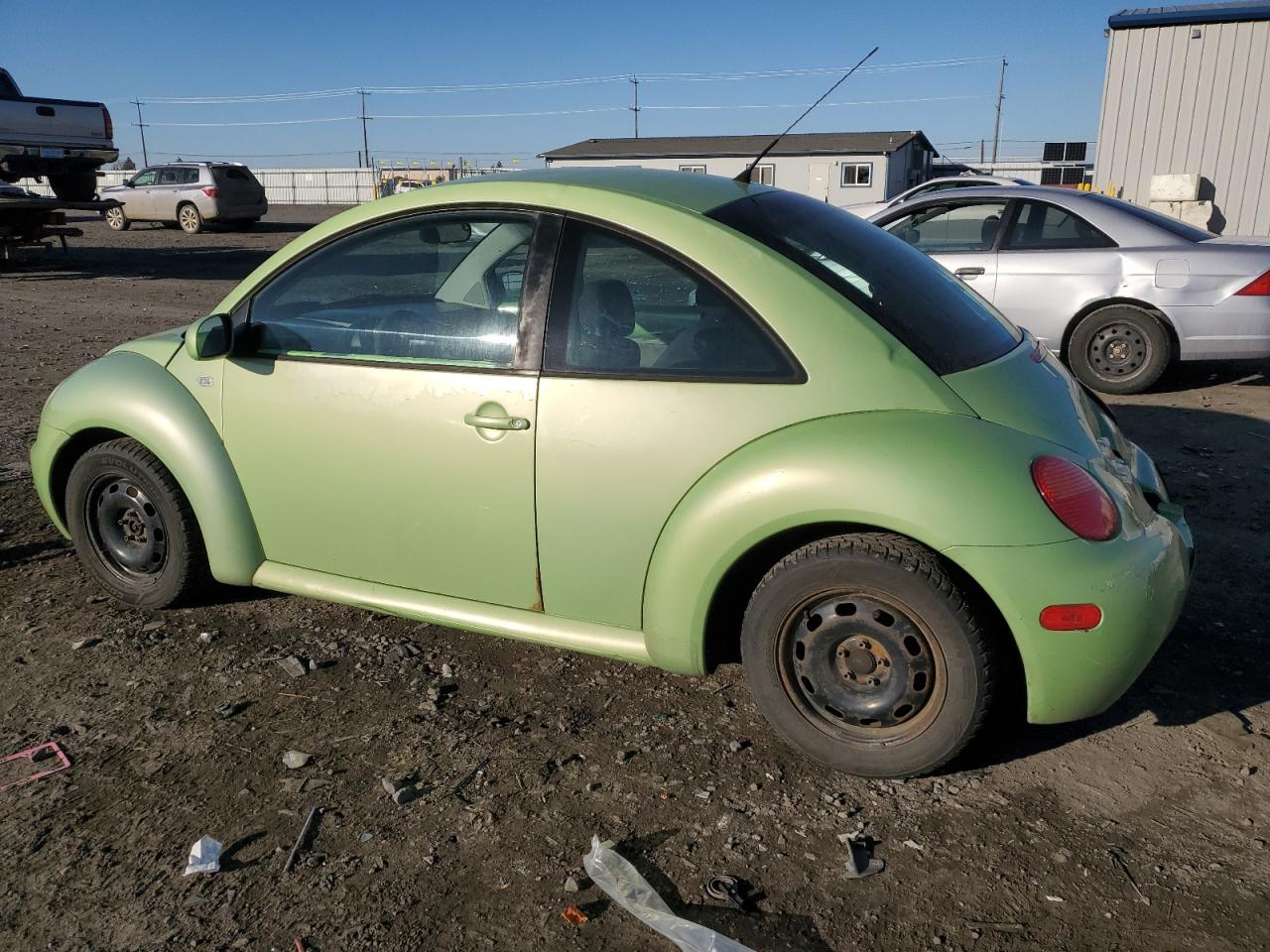 2003 Volkswagen Beetle - Image 2