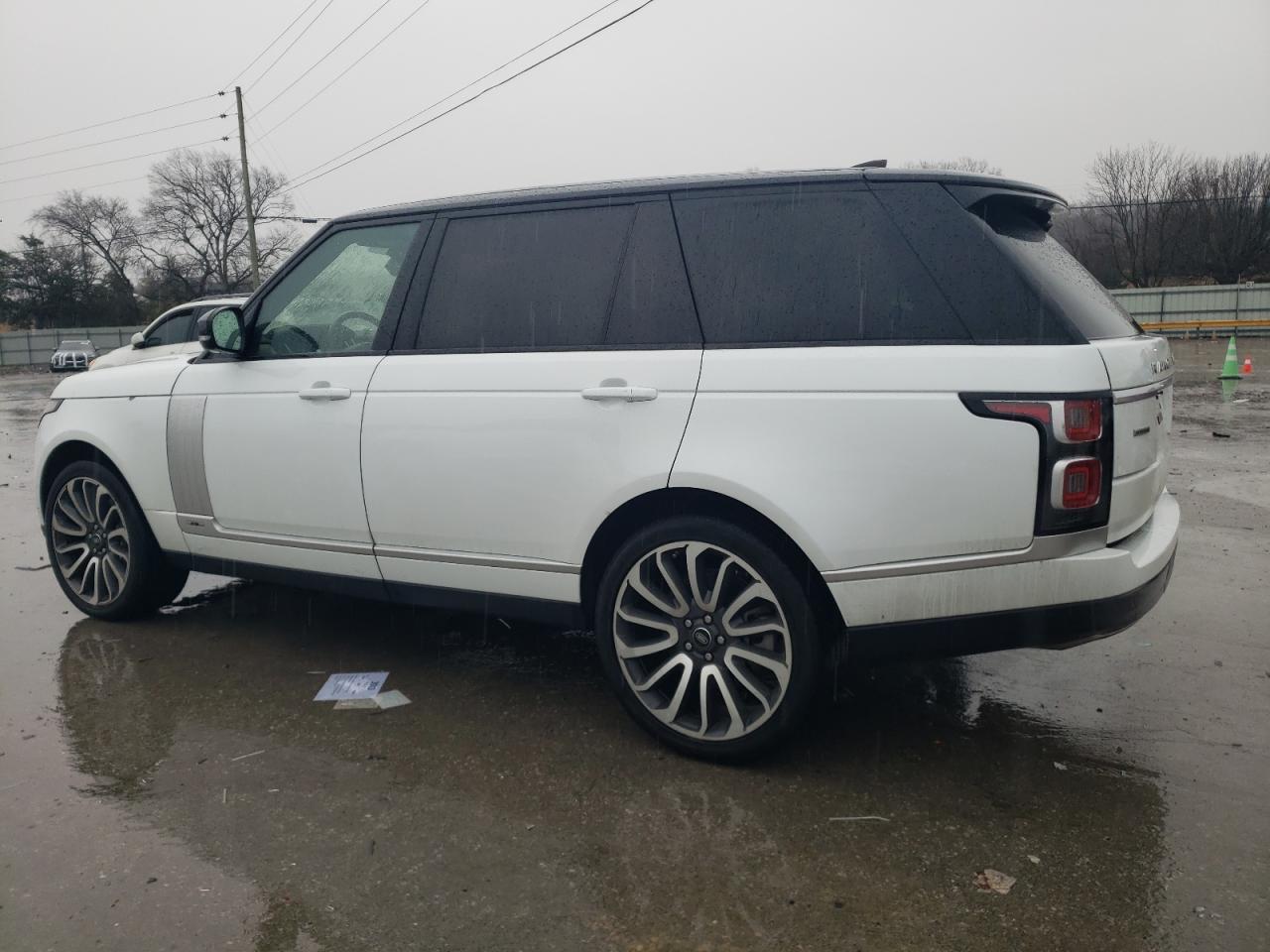2019 Land Rover Range Rover - Image 2