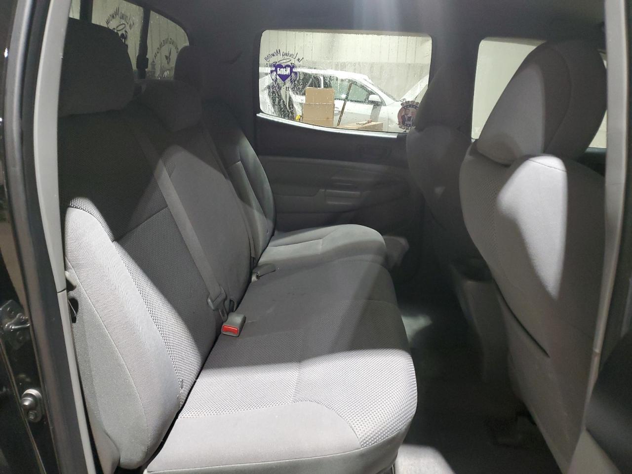 2011 Toyota Tacoma - Image 10