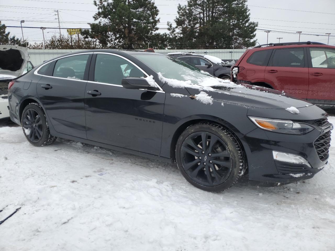 2021 Chevrolet Malibu - Image 4