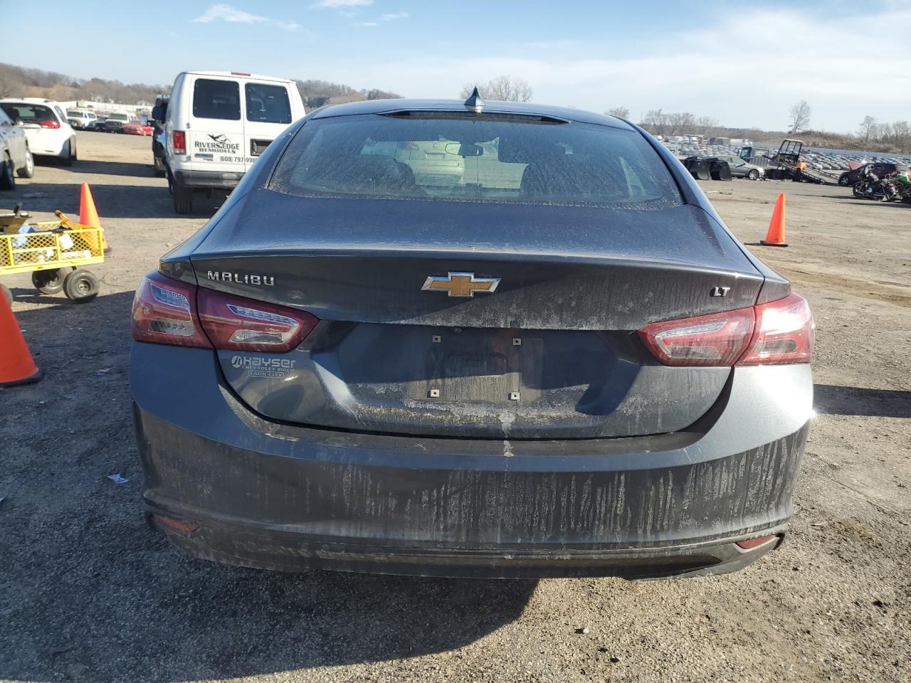 2021 Chevrolet Malibu - Image 6