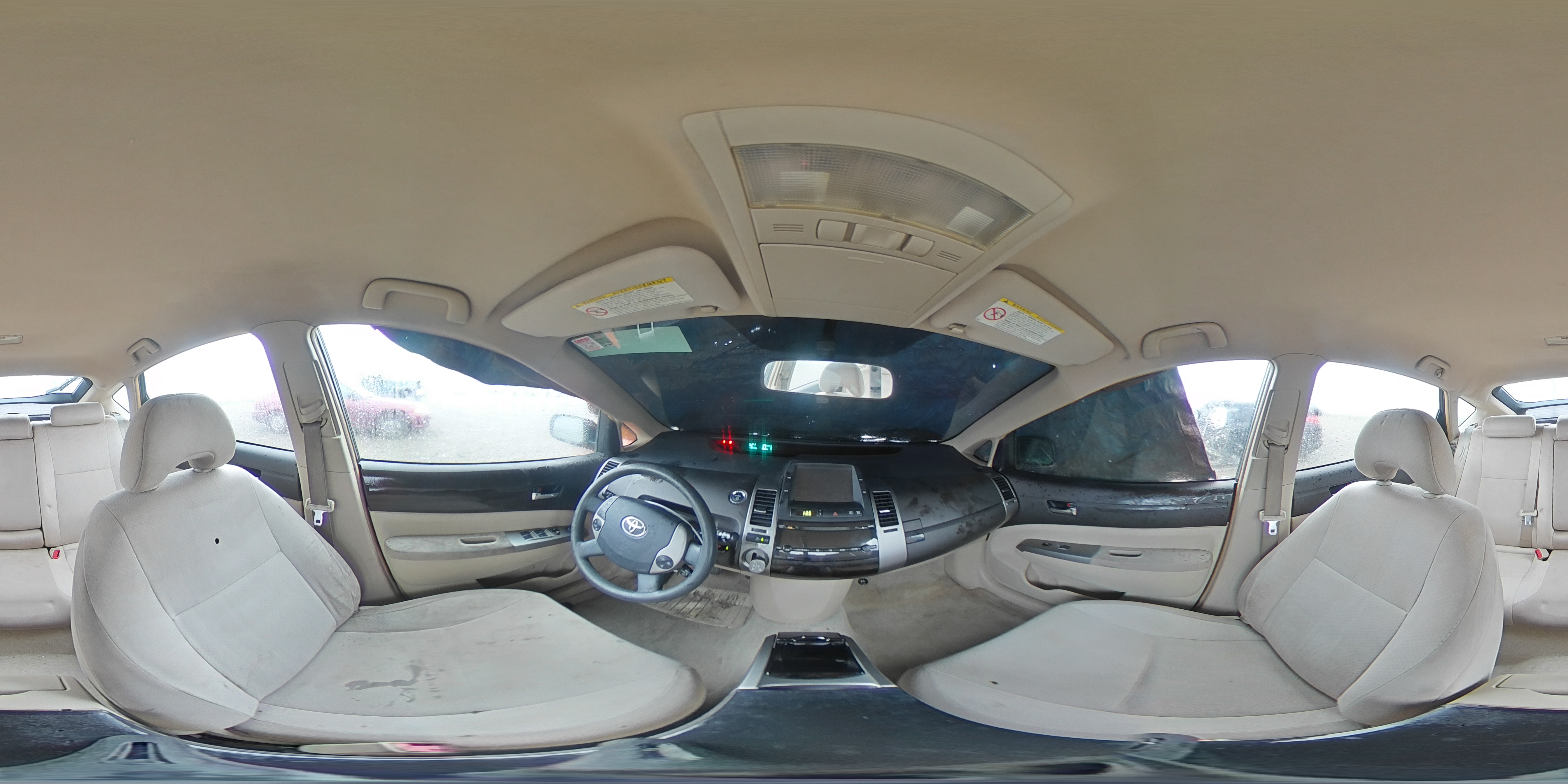 2004 Toyota Prius - Image 13