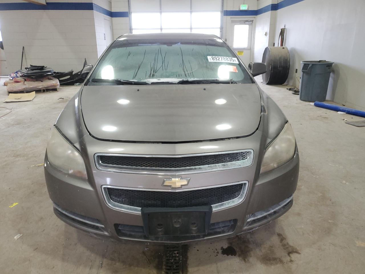 2010 Chevrolet Malibu - Image 5