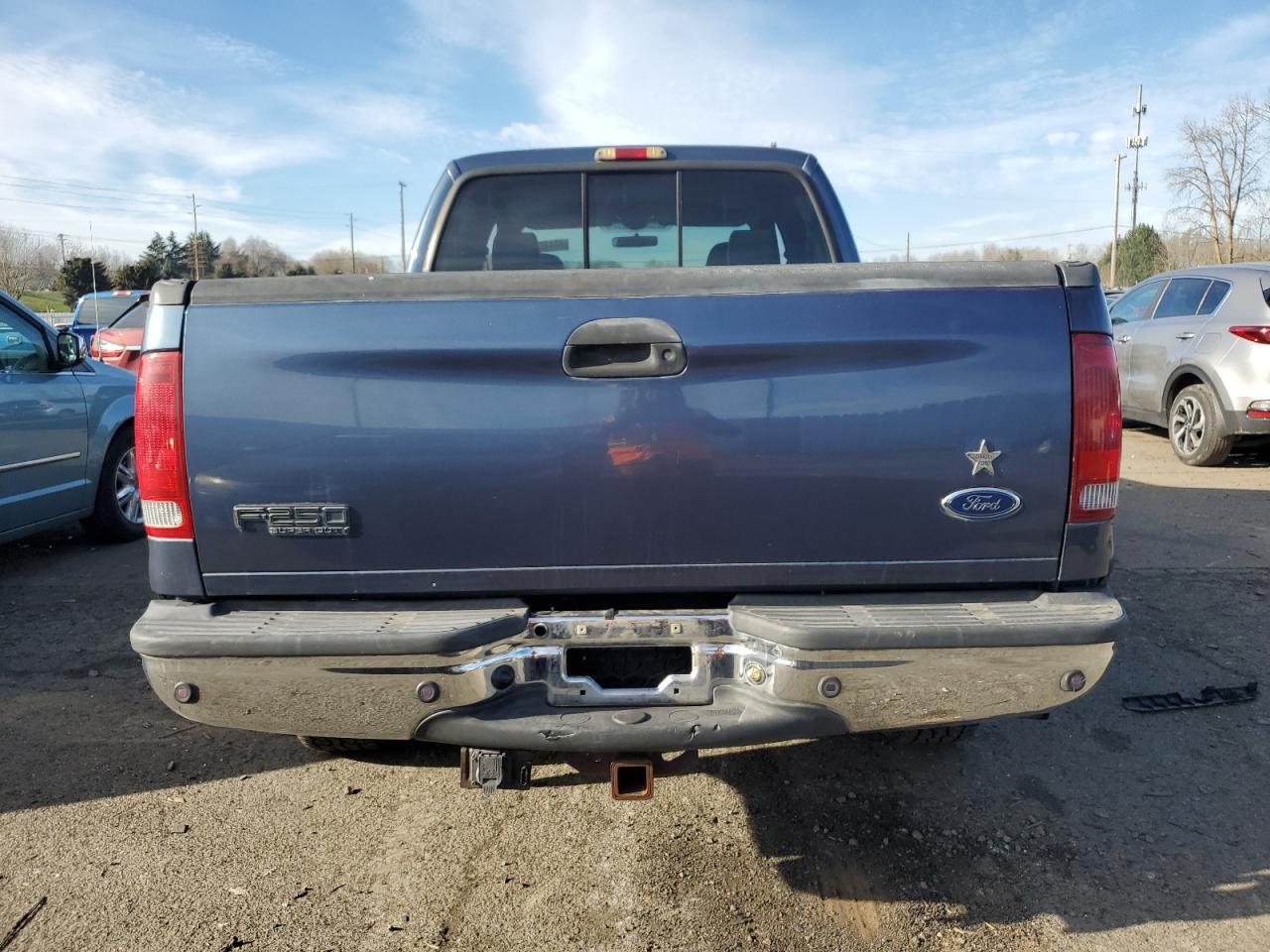2004 Ford F250 - Image 6
