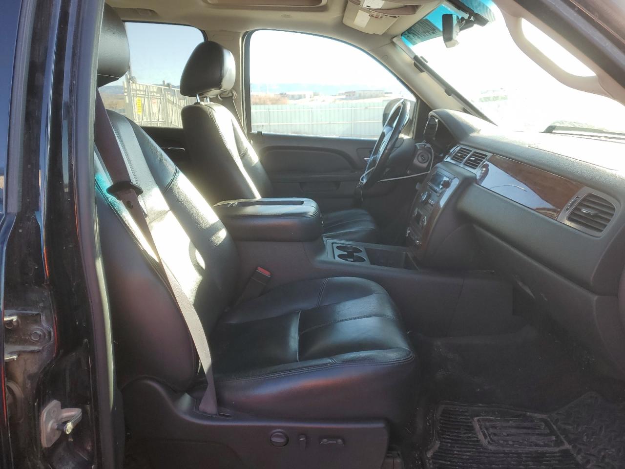 2011 Chevrolet Silverado - Image 7
