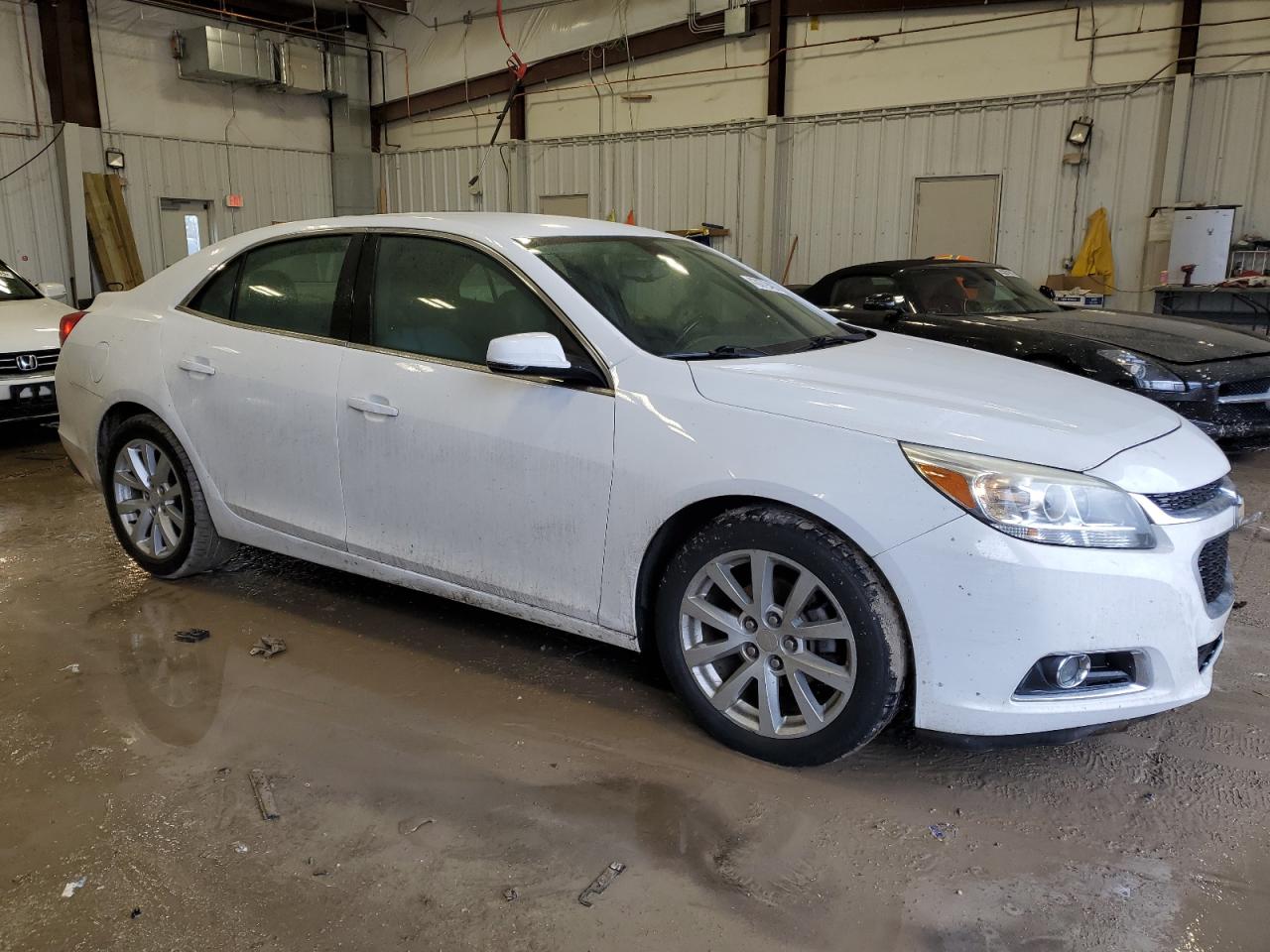 2015 Chevrolet Malibu - Image 4