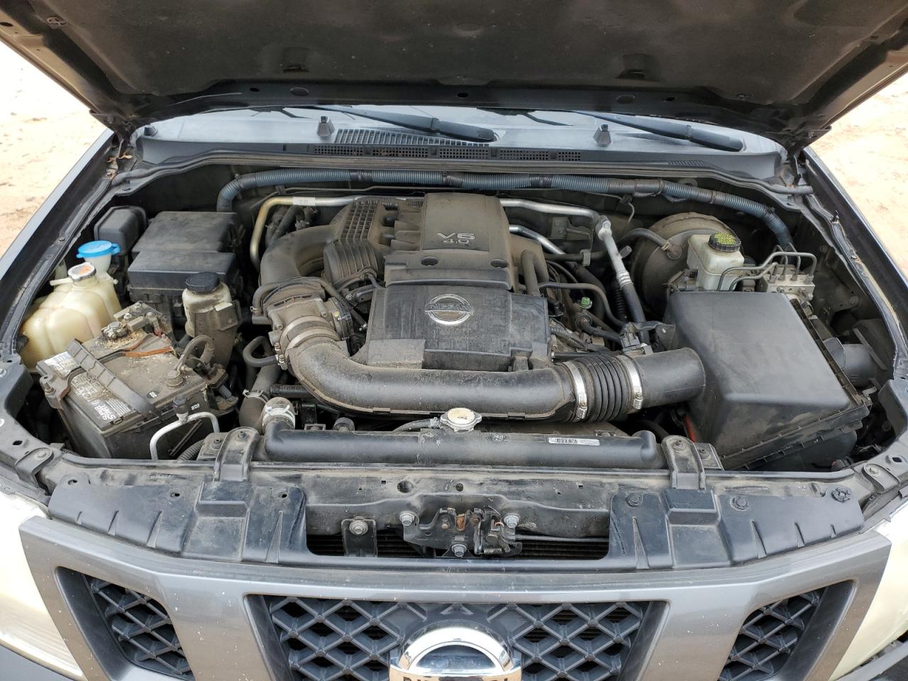 2012 Nissan Navara (Frontier) - Image 11