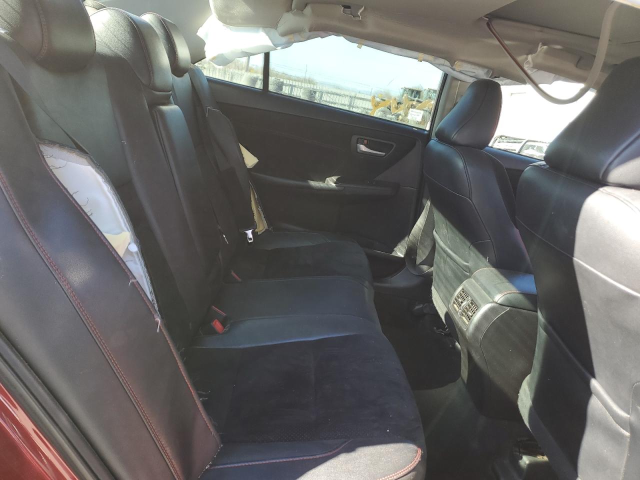 2015 Toyota Camry - Image 10