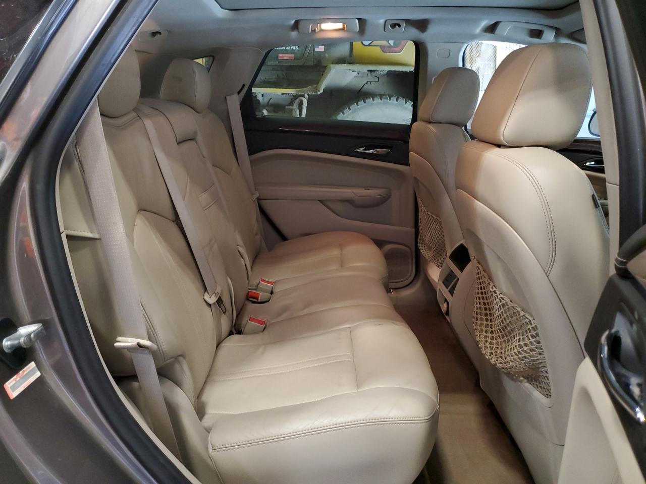 2011 Cadillac SRX - Image 10