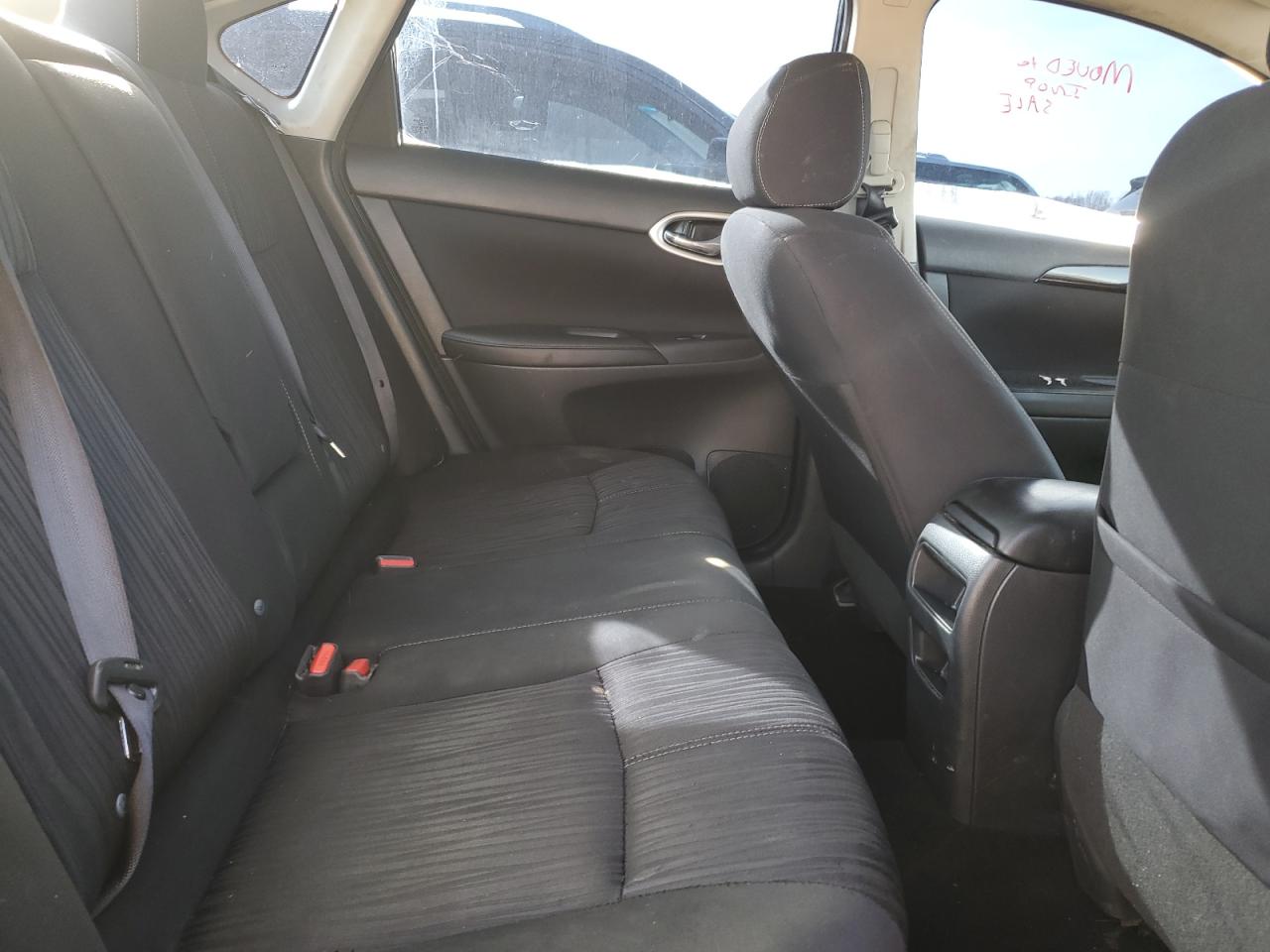 2016 Nissan Sentra - Image 10