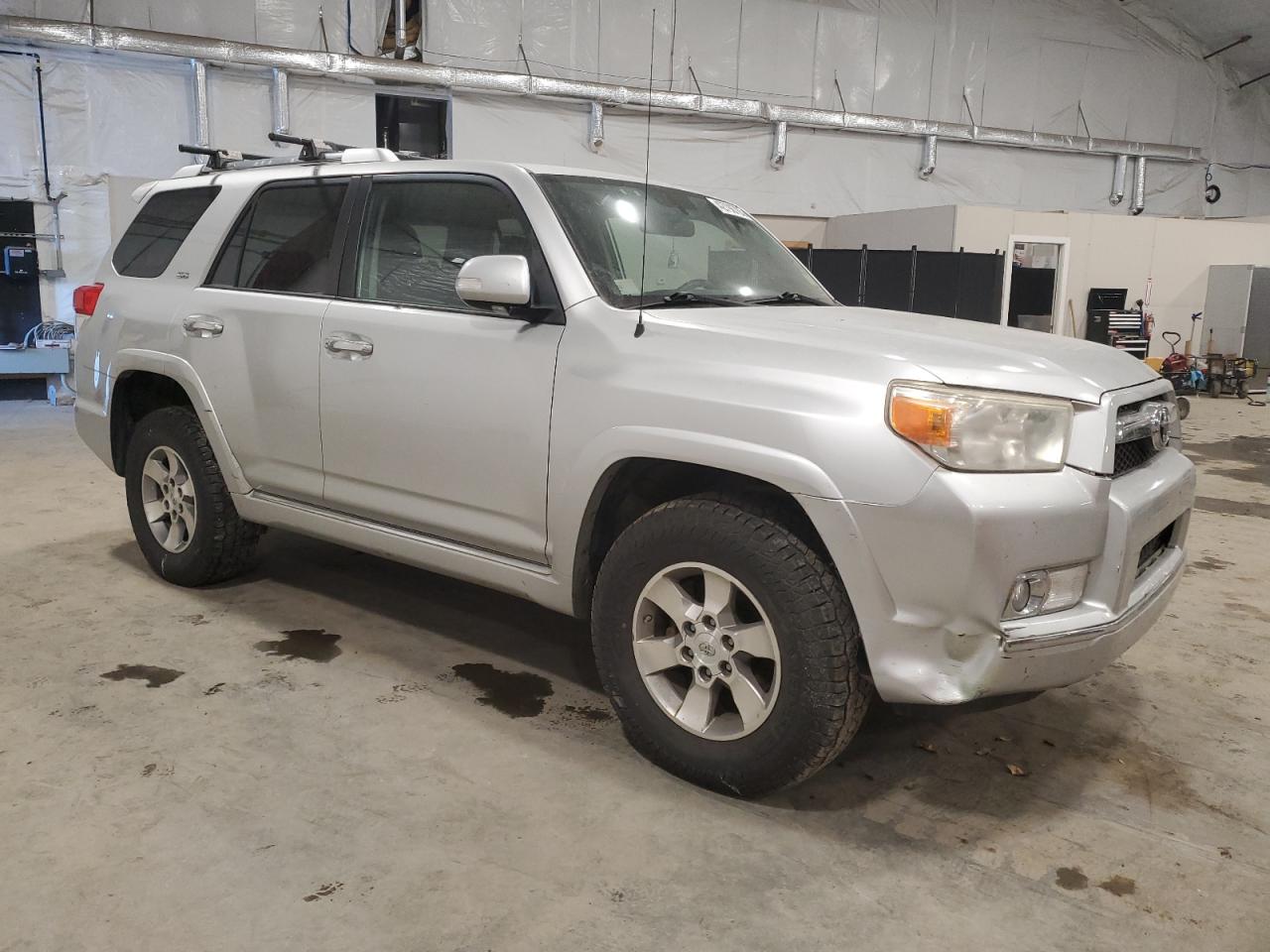 2010 Toyota 4Runner - Image 4