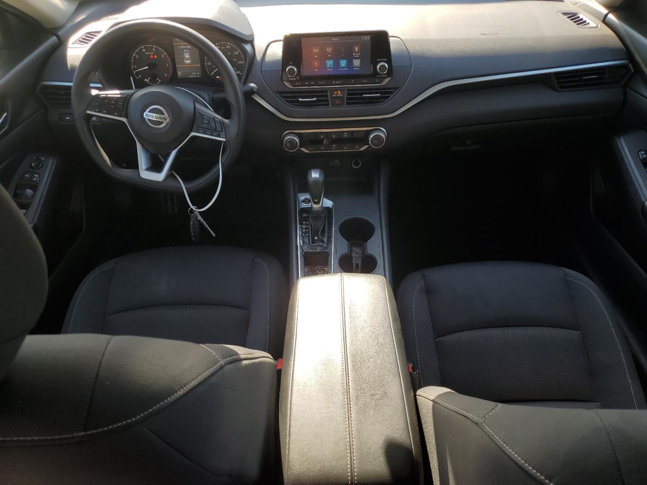 2021 Nissan Altima - Image 8