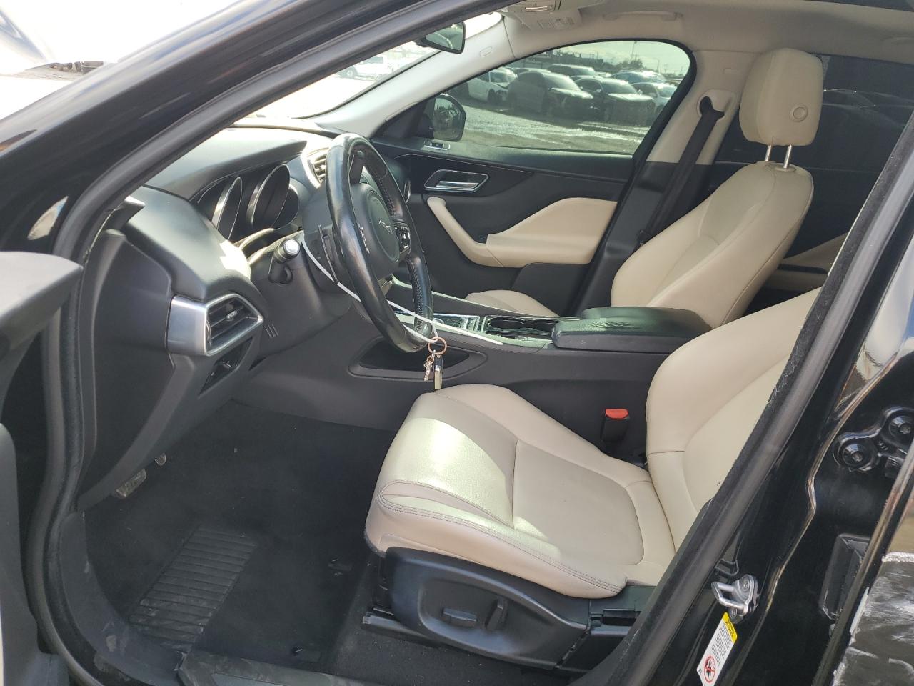 2017 Jaguar F-Pace - Image 7