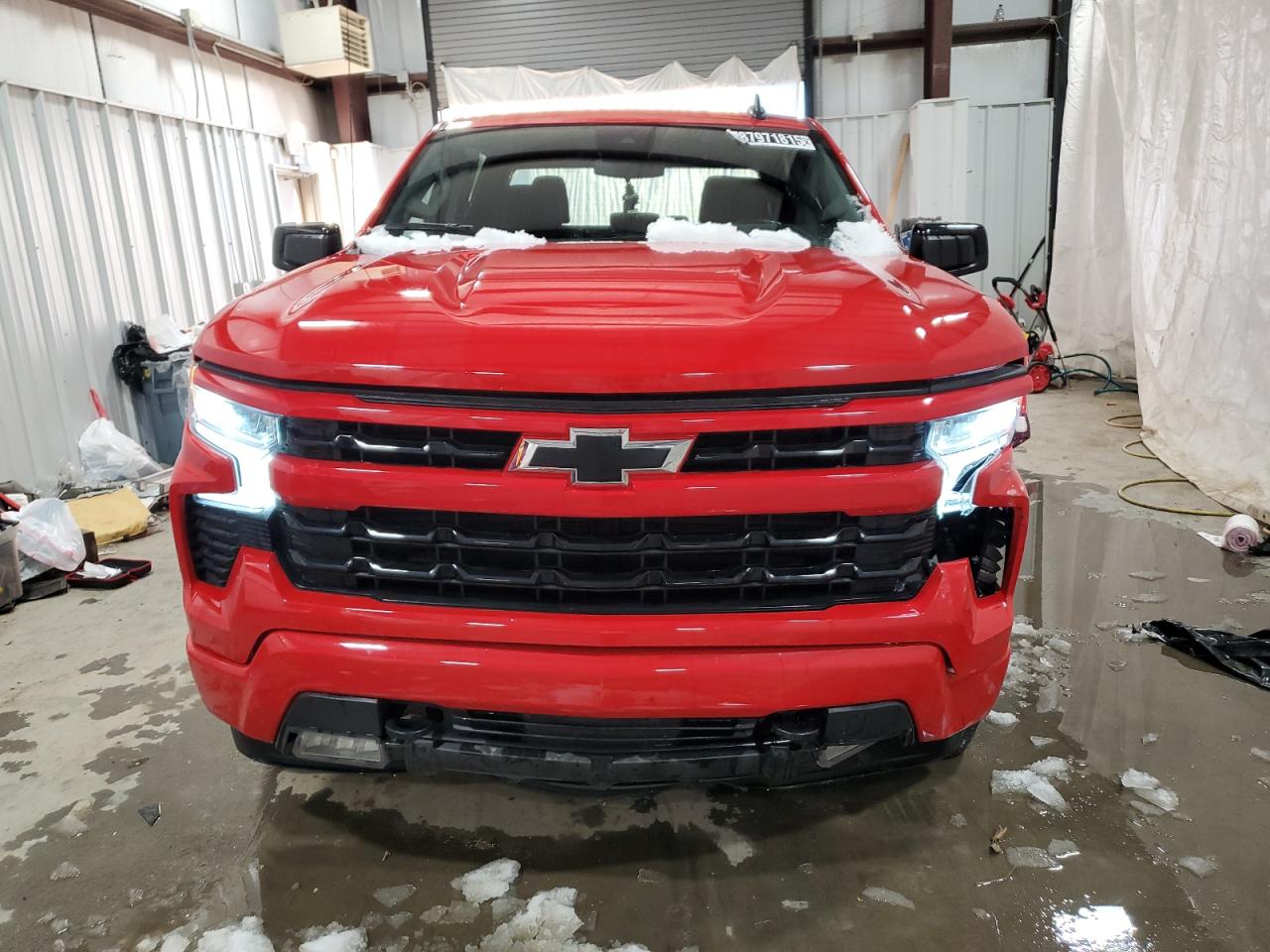 2022 Chevrolet Silverado - Image 5