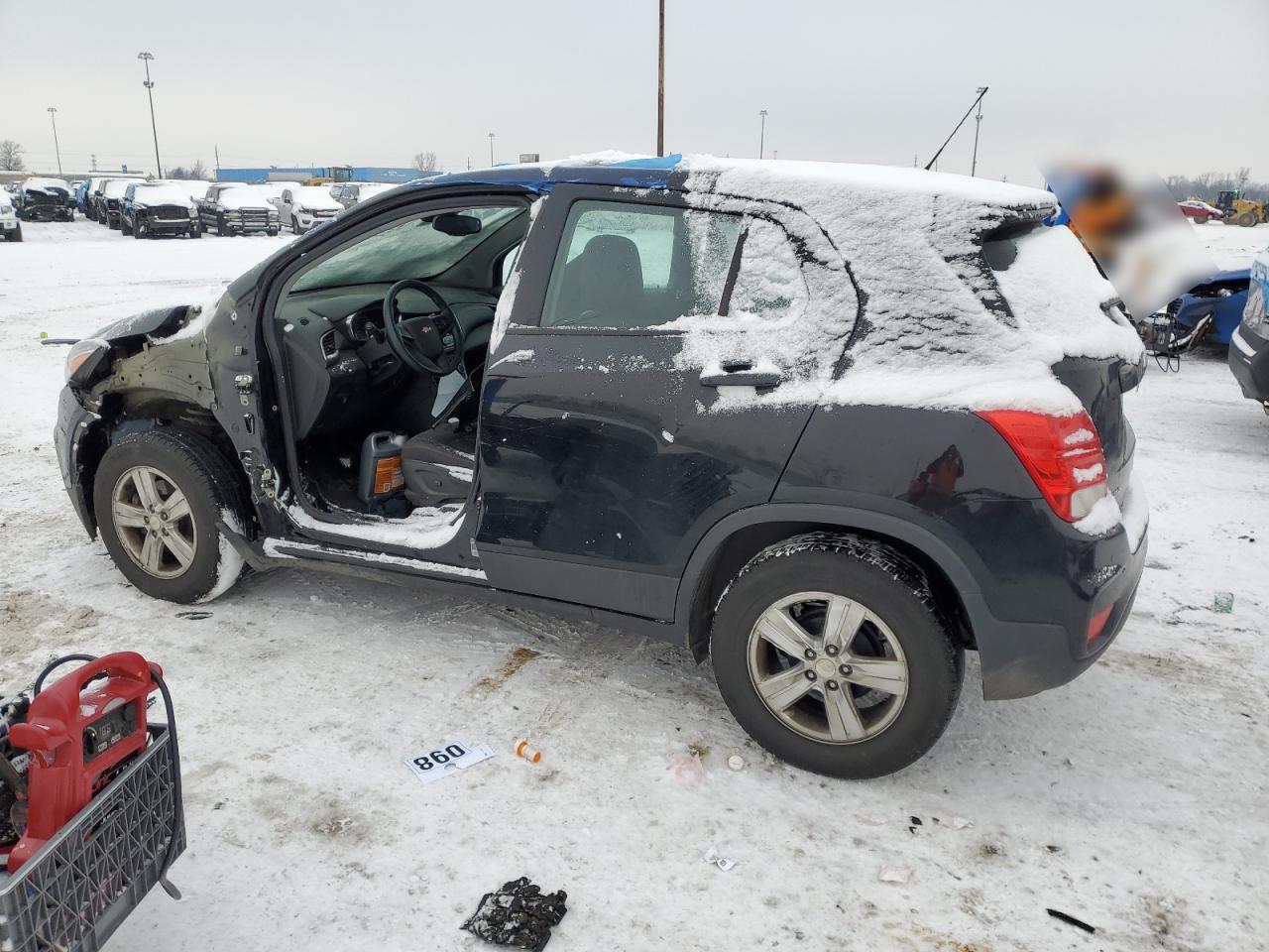 2019 Chevrolet Trax - Image 2