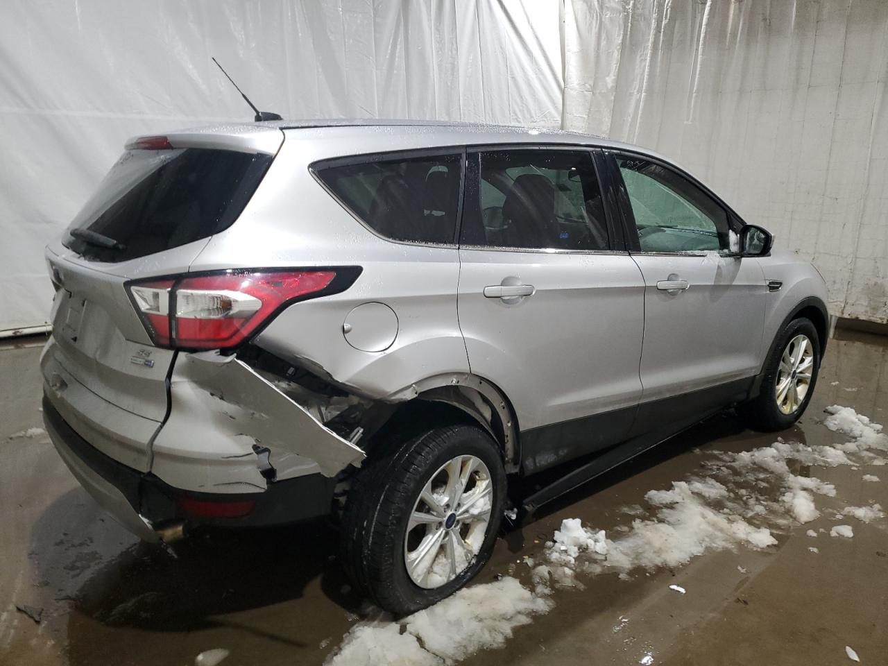 2017 Ford Escape - Image 3