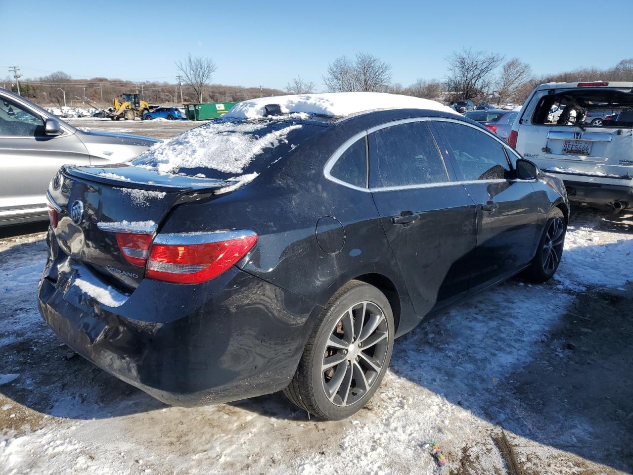 VIN 1G4PW5SK7G4150064 2016 BUICK VERANO no.3