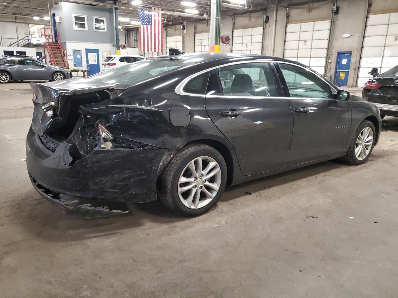 2017 Chevrolet Malibu - Image 3