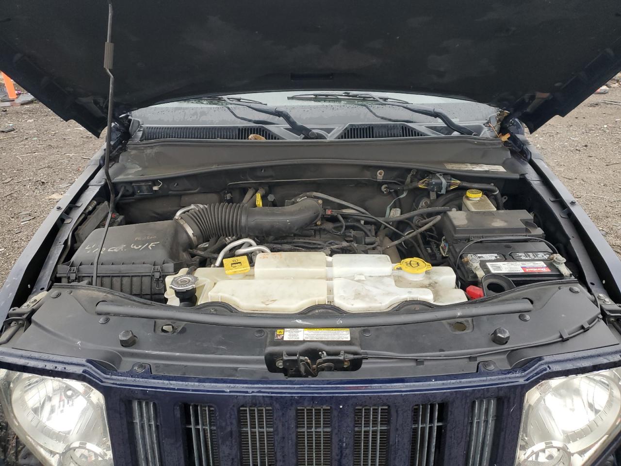 2012 Jeep Liberty (North America) - Image 13