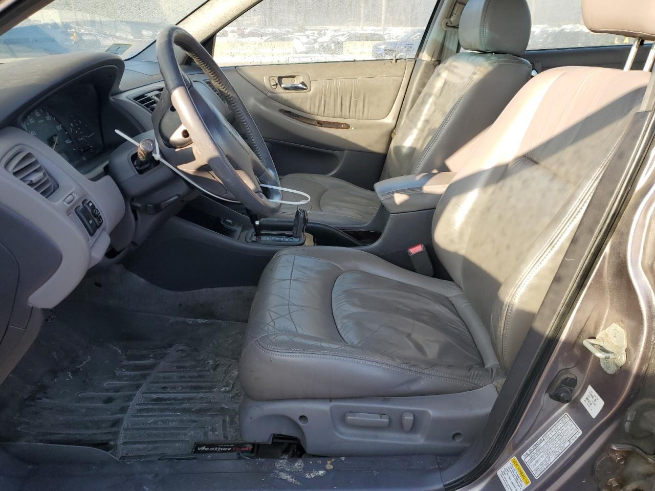 2000 Honda Accord - Image 7