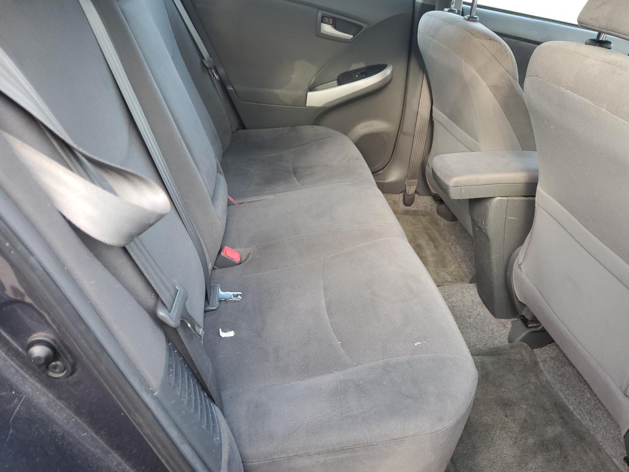 2011 Toyota Prius - Image 11