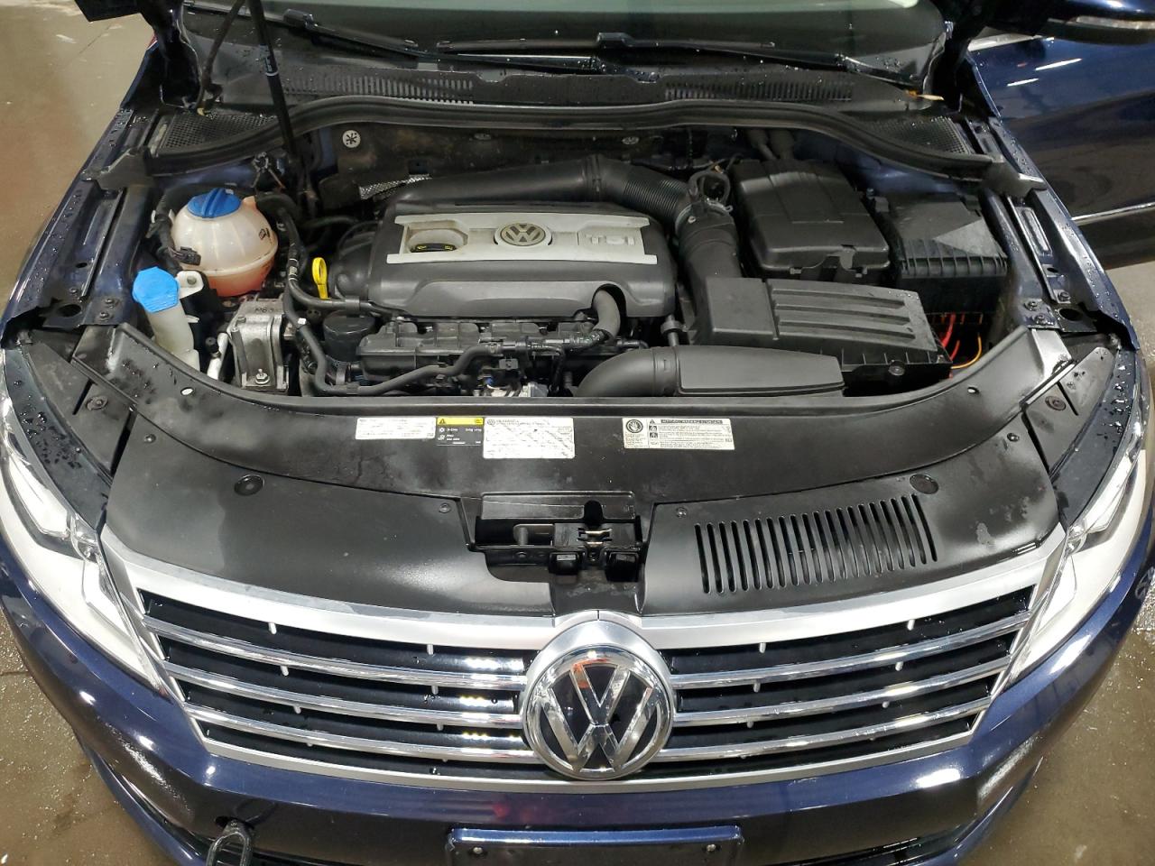 2016 Volkswagen Passat CC - Image 12