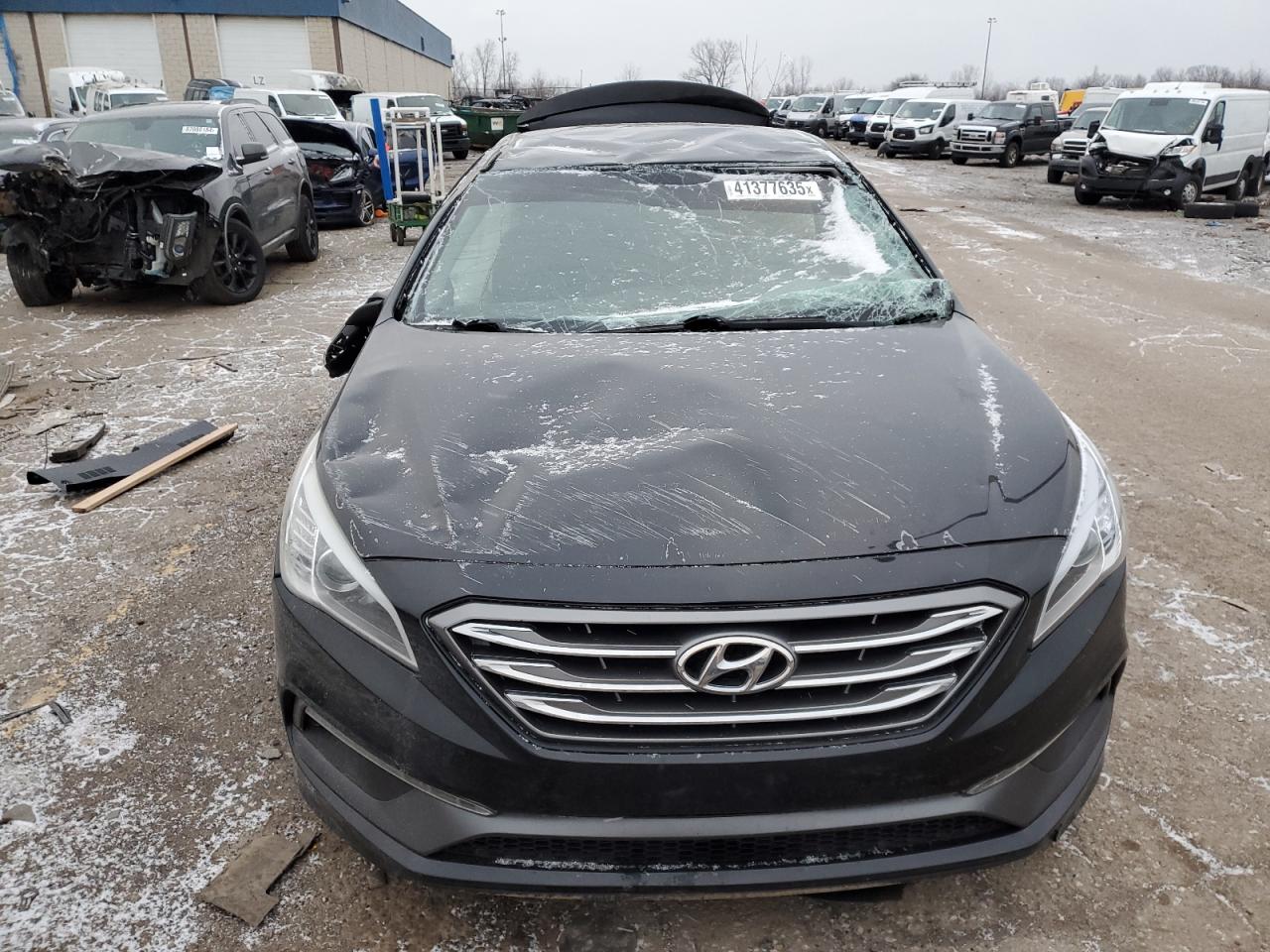 2016 Hyundai Sonata - Image 5