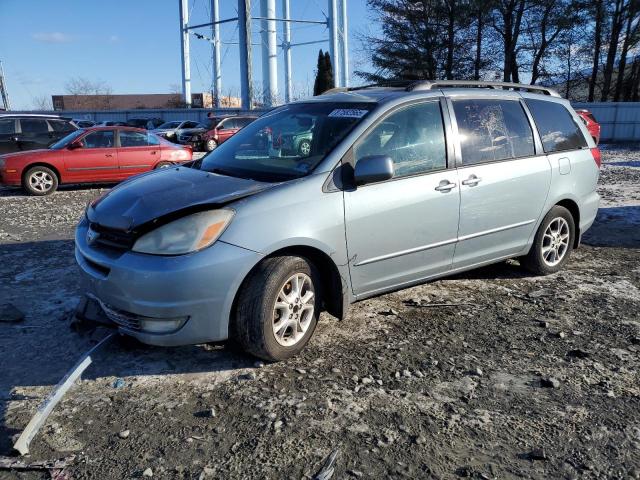 2005 Toyota Sienna Xle