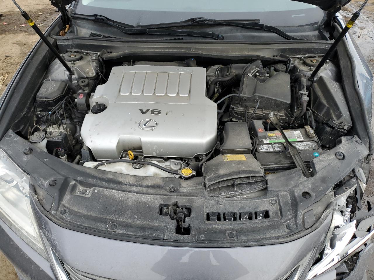2014 Lexus ES - Image 11