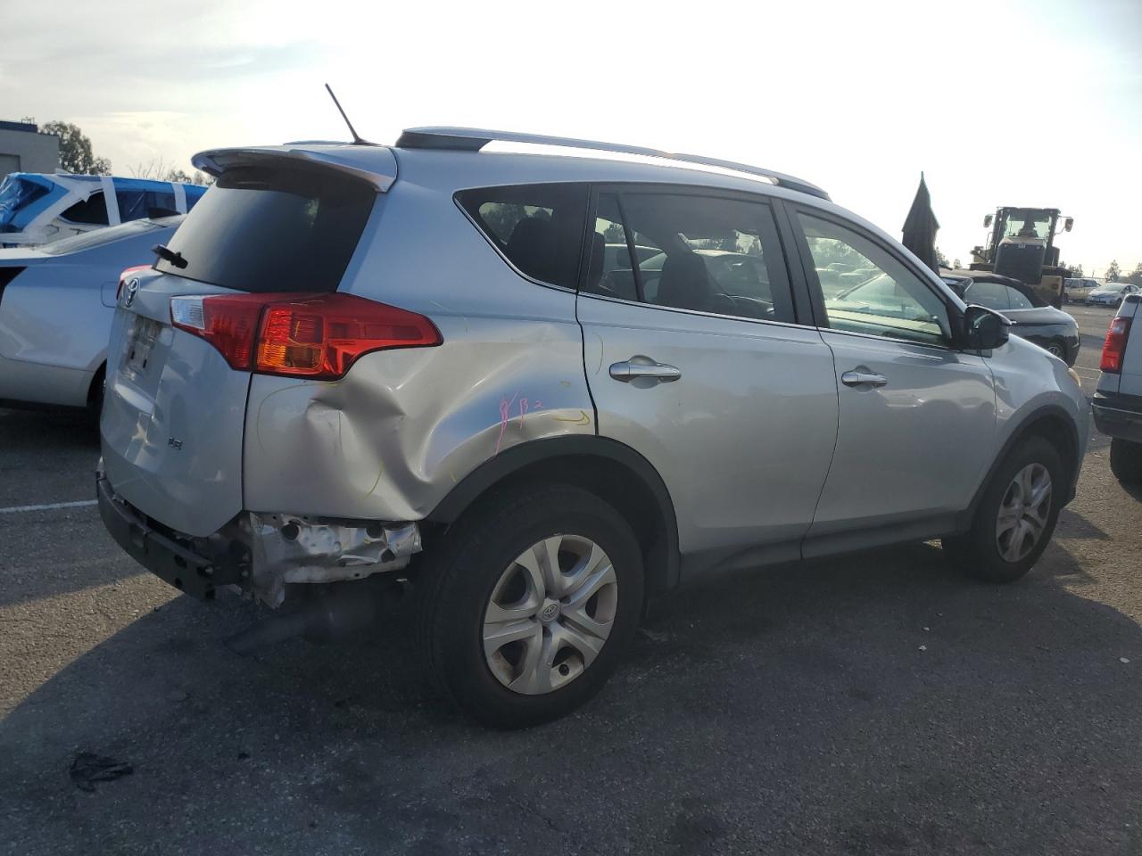 2014 Toyota RAV 4 - Image 3