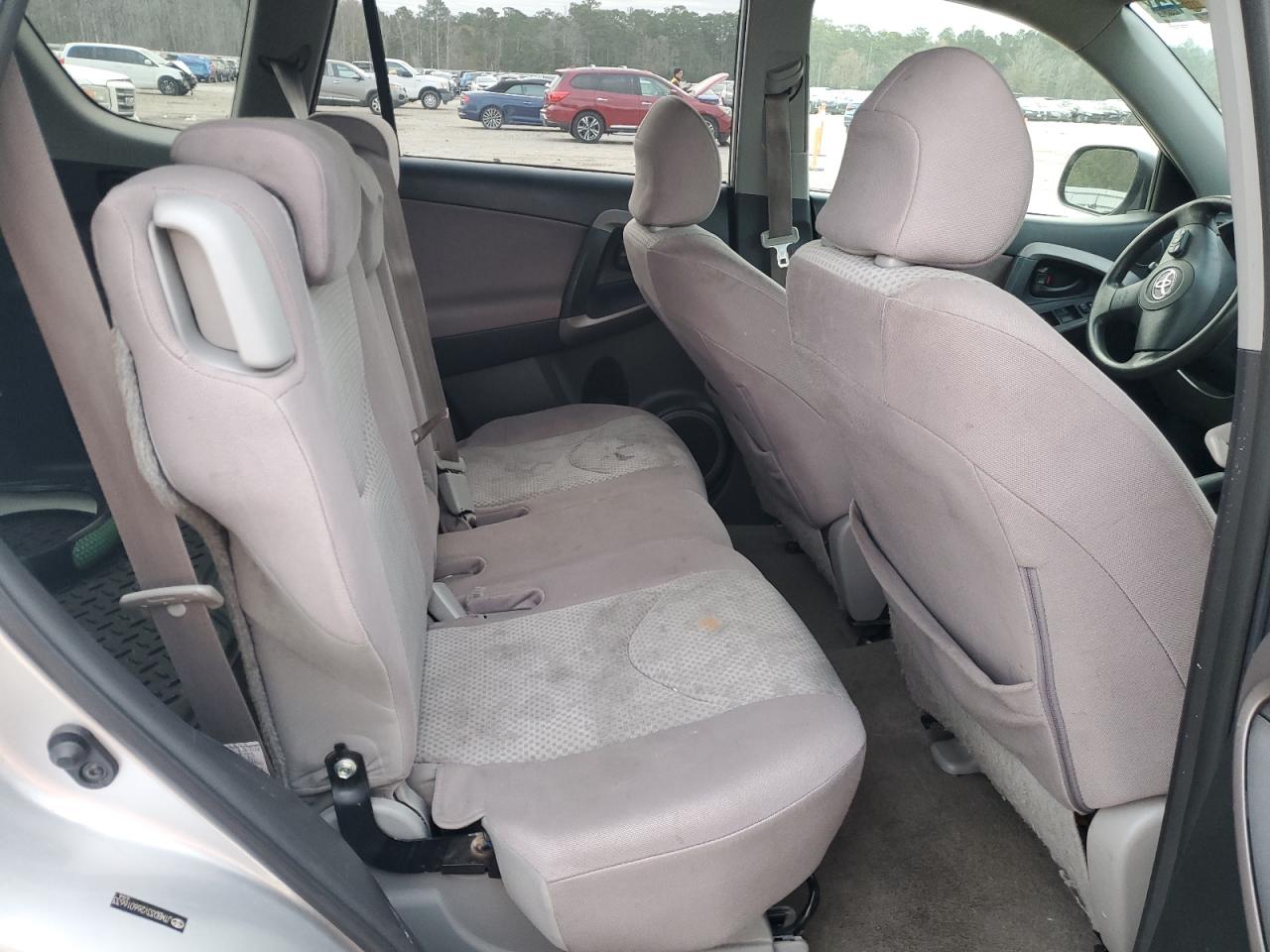 2006 Toyota RAV 4 - Image 11