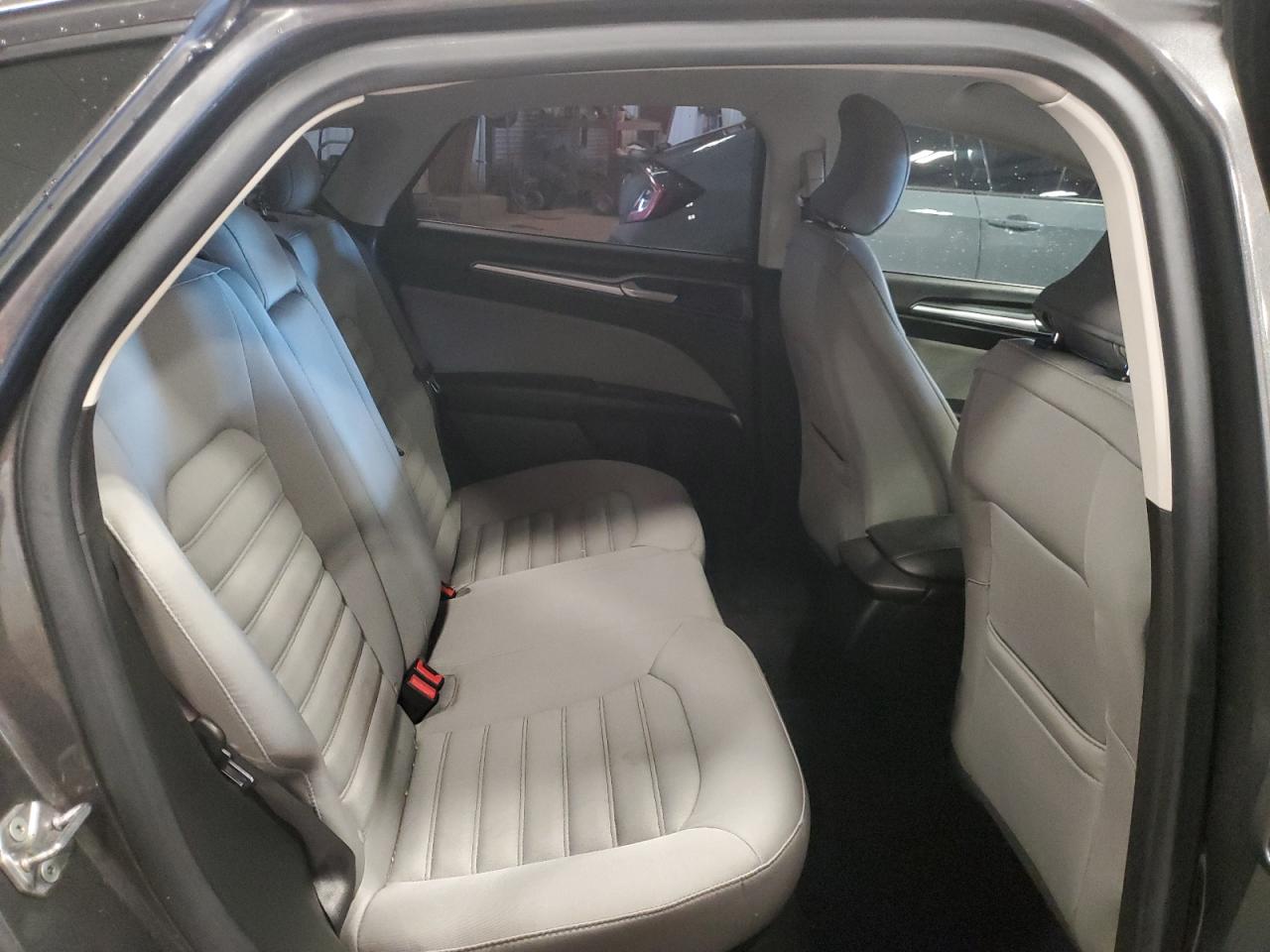 2015 Ford Fusion - Image 11