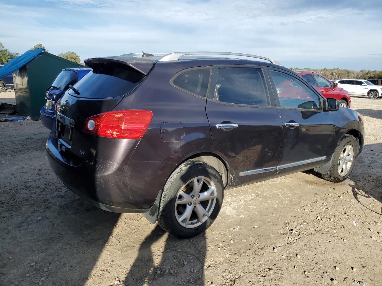 2011 Nissan Rogue - Image 3