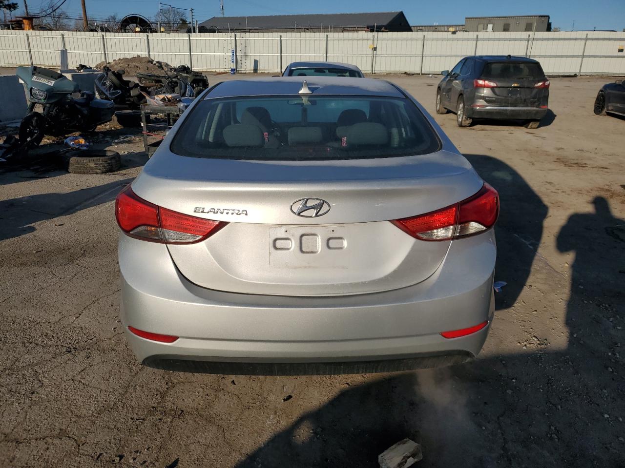2015 Hyundai Elantra - Image 6