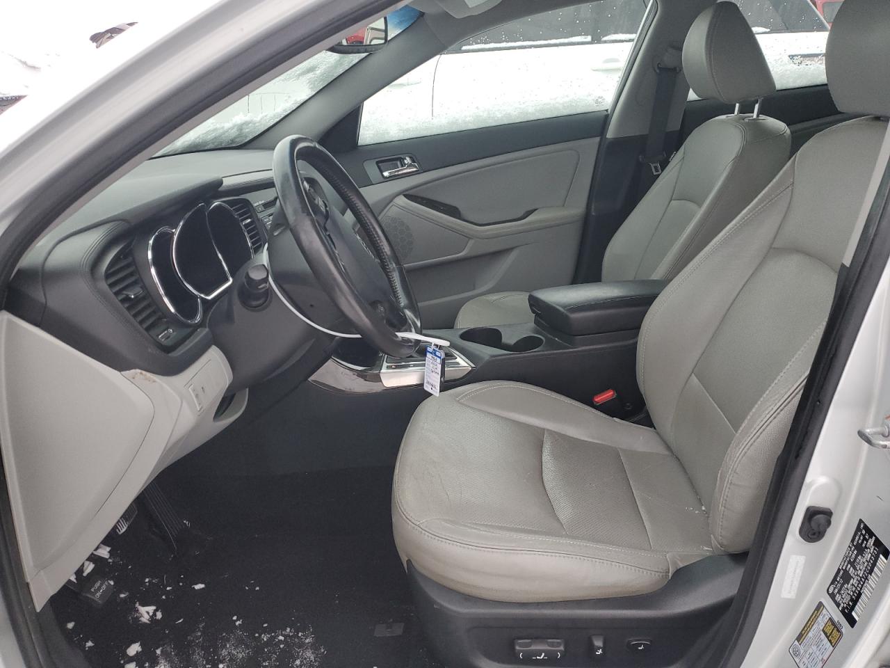 2012 Kia Optima - Image 7