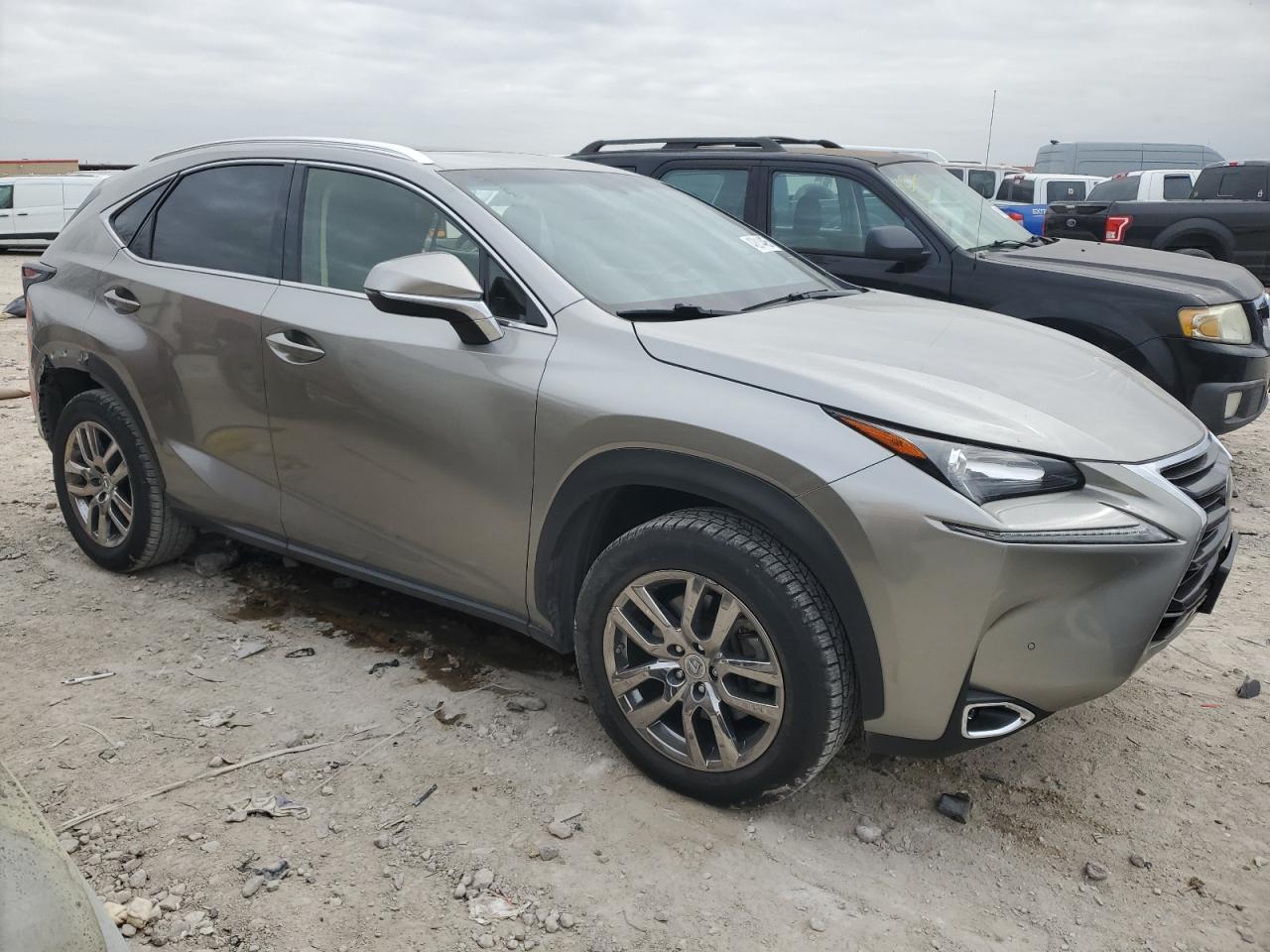 2015 Lexus NX - Image 4