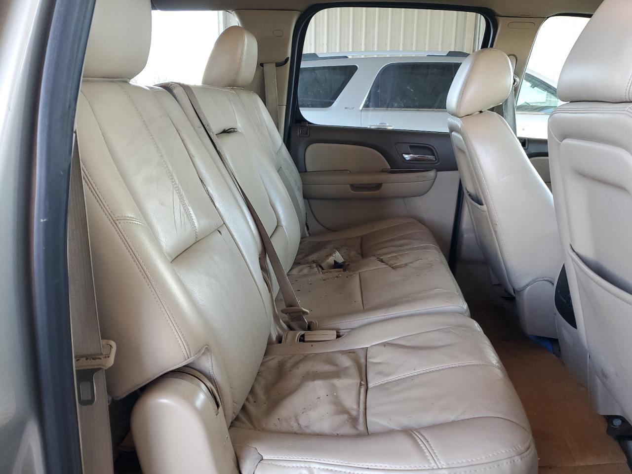 2014 GMC Yukon - Image 11