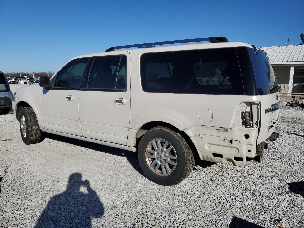 2012 Ford Expedition - Image 2